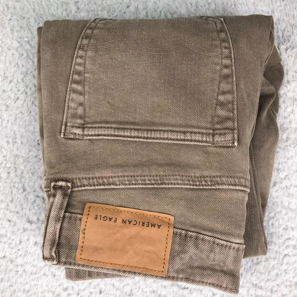 American Eagle Jeans Mens 26x30 Brown Slim Straight Easy Flex Stretch Denim NEW